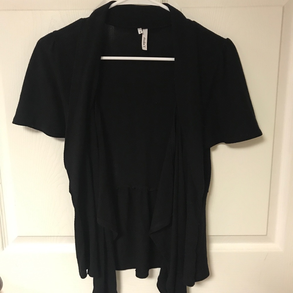 Short sleeve cardigan